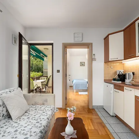 Ap 2, Nur 500 Meter Zum Zentrum Apartment Funtana
