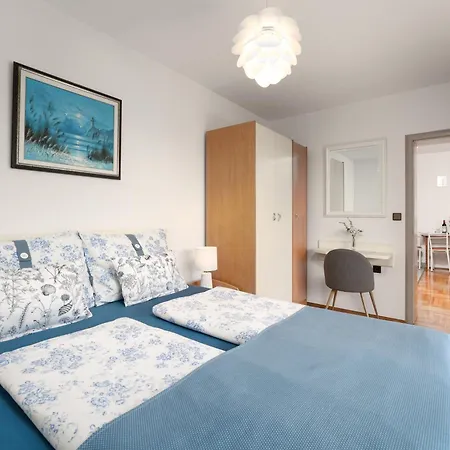 Ap 2, Nur 500 Meter Zum Zentrum Apartment *